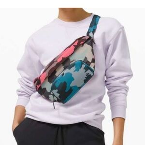 Lululemon The Rest is Written Belt Bag